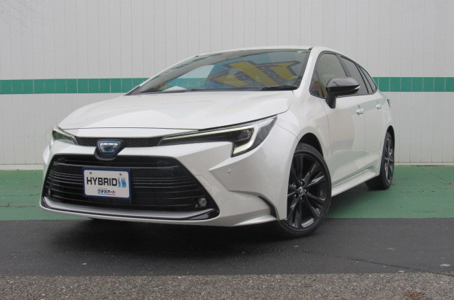 トヨタ カローラツーリング HYBRID W×B ディスプレイオーディオ（10.5)