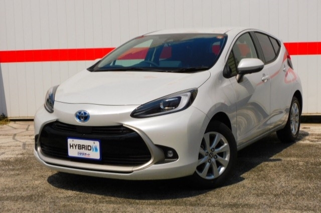 トヨタ アクア Z ディスプレイオーディオ10.5インチ